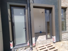 Kap� kenarlar� bina biti� yerleri kompozit kapatma